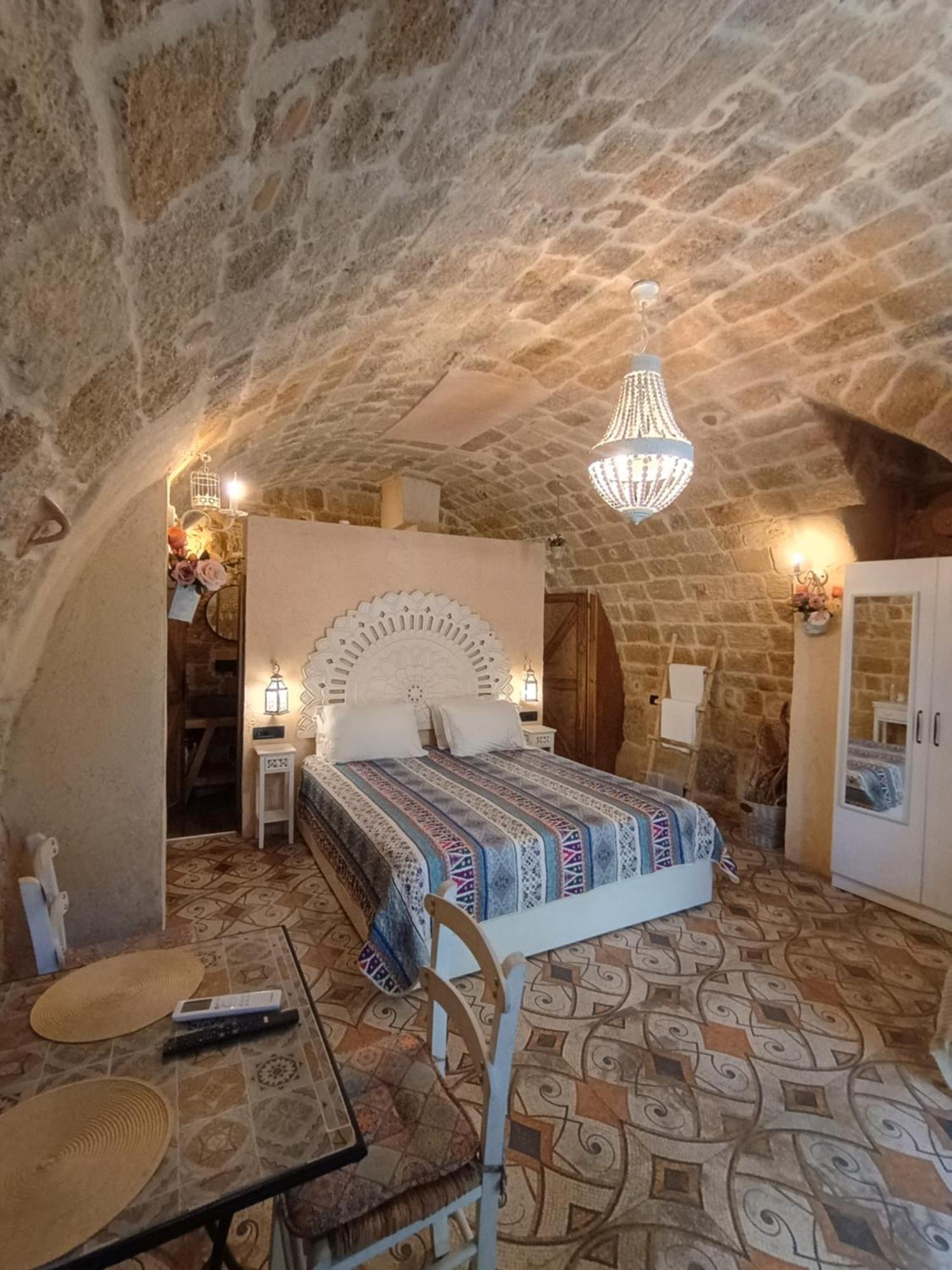 Stone Cave Suite Rhodes City Kültér fotó